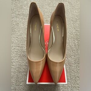 NWOT Coach Patent Leather Heels, 7.5